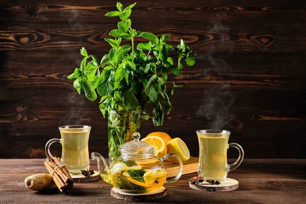 Le thé vert à la menthe : bienfaits et les différentes utilisations ?